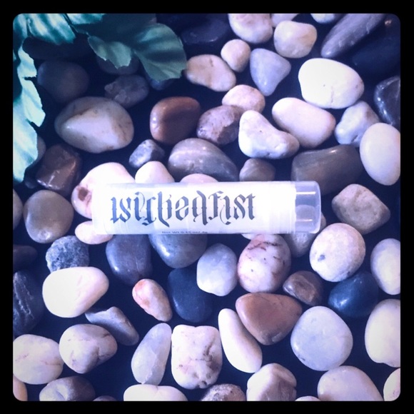 WELCOME! - Picture 2 of 5